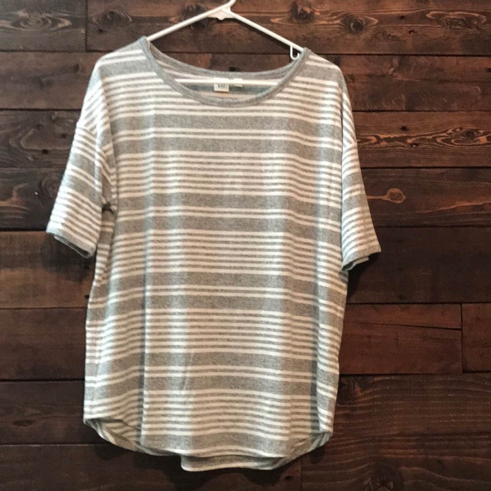 Gap top